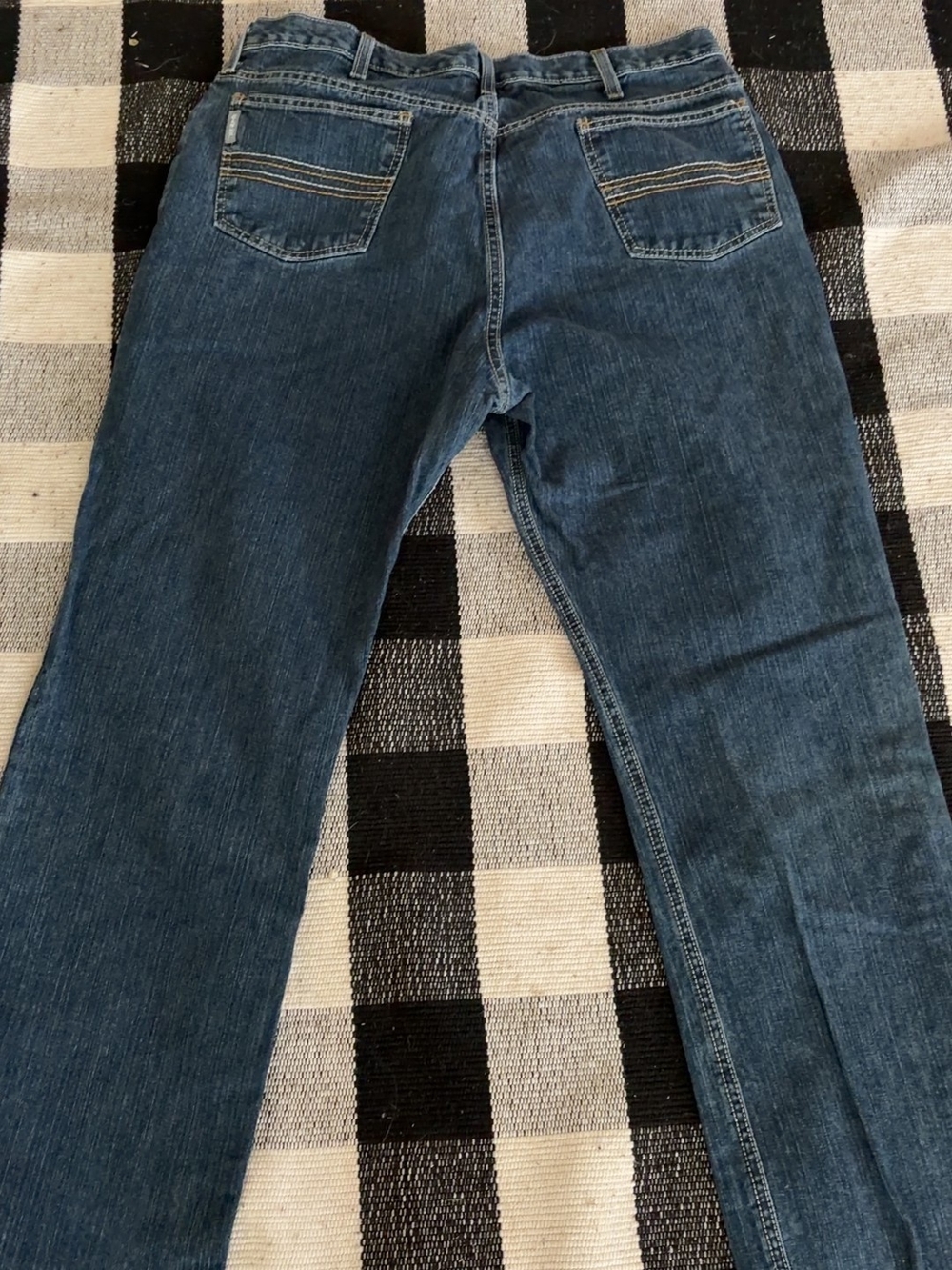 Cinch Men's Relaxed Fit Medium Blue Jeans - Picture 2 of 3